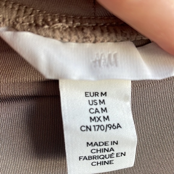 H&M mock neck body suit - Picture 3 of 3